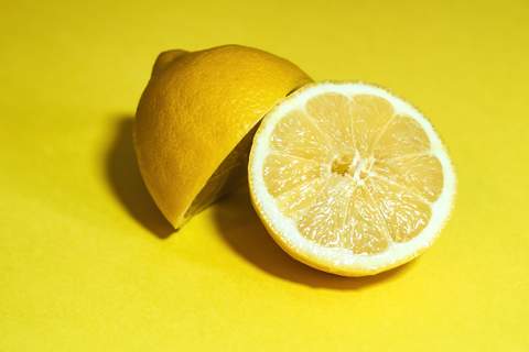 Treat Loose Motions In Children - Citrus lemon