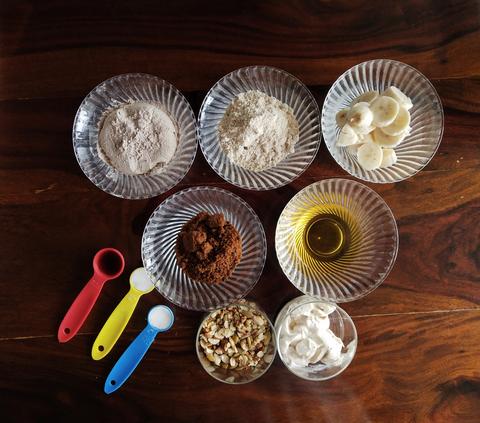 Ingredients of Ragi Bread